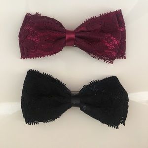 Set of 2 Lace Bows